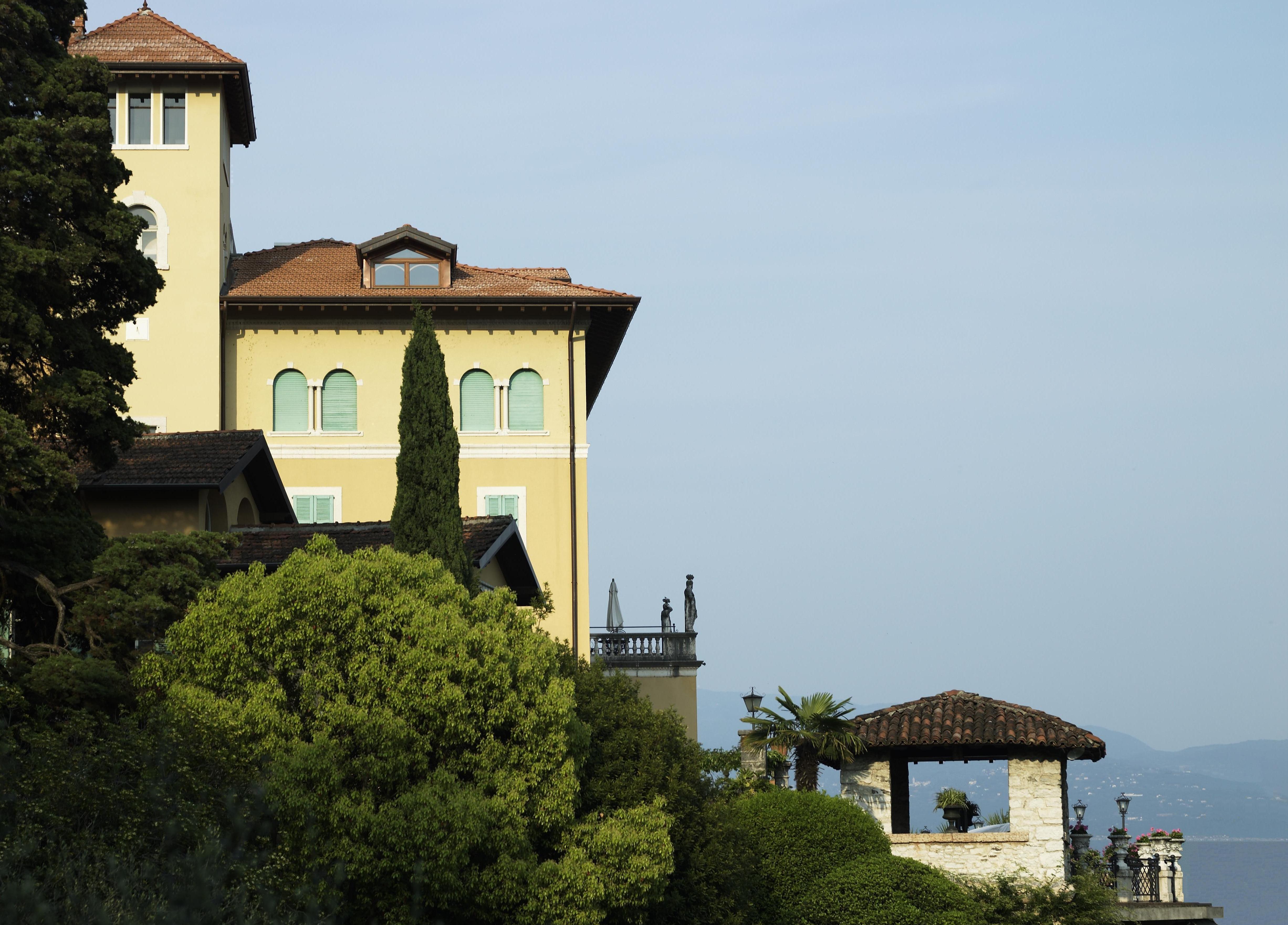 Hotel Villa Del Sogno Gardone Riviera Exterior foto