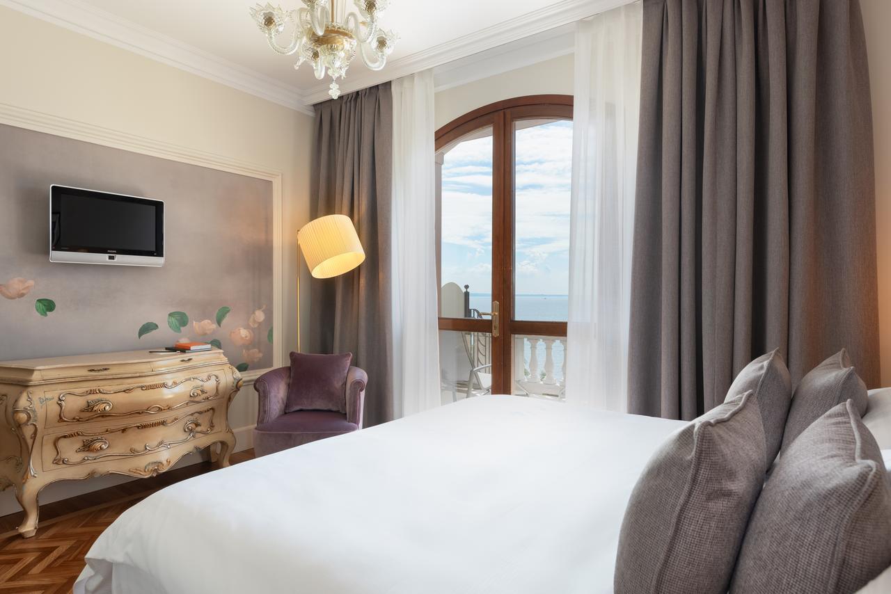 Hotel Villa Del Sogno Gardone Riviera Exterior foto