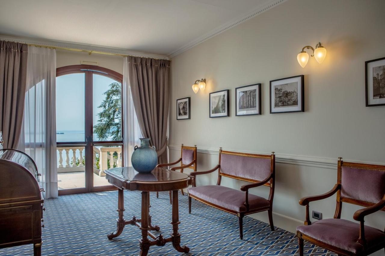 Hotel Villa Del Sogno Gardone Riviera Exterior foto